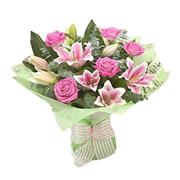 Classic Beauty Rose &amp; Lily Bouquet 